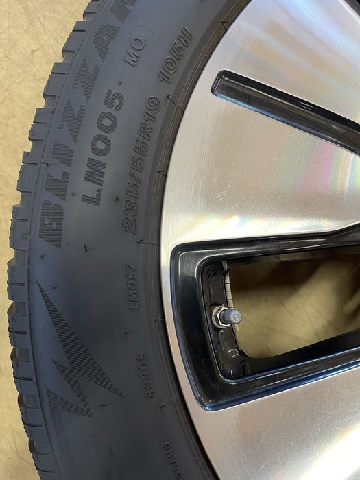 Set Roti Jante Mercedes ML GLE GLC Anvelope 235 55 R19 255 50 R19 M+S