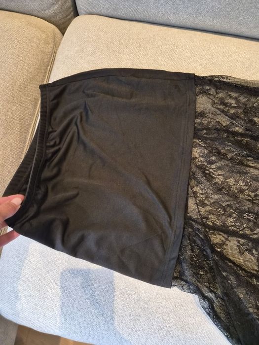 дантела  пола черна