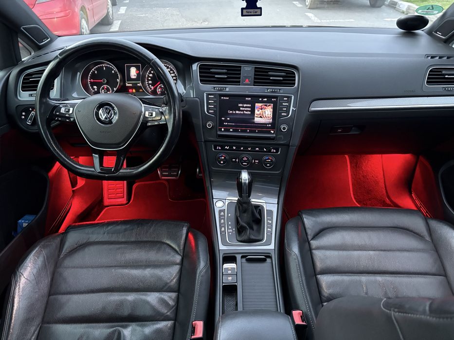 Vw Golf VII 2.0tdi Alltrack 2016 DSG ACC Panoramic Full