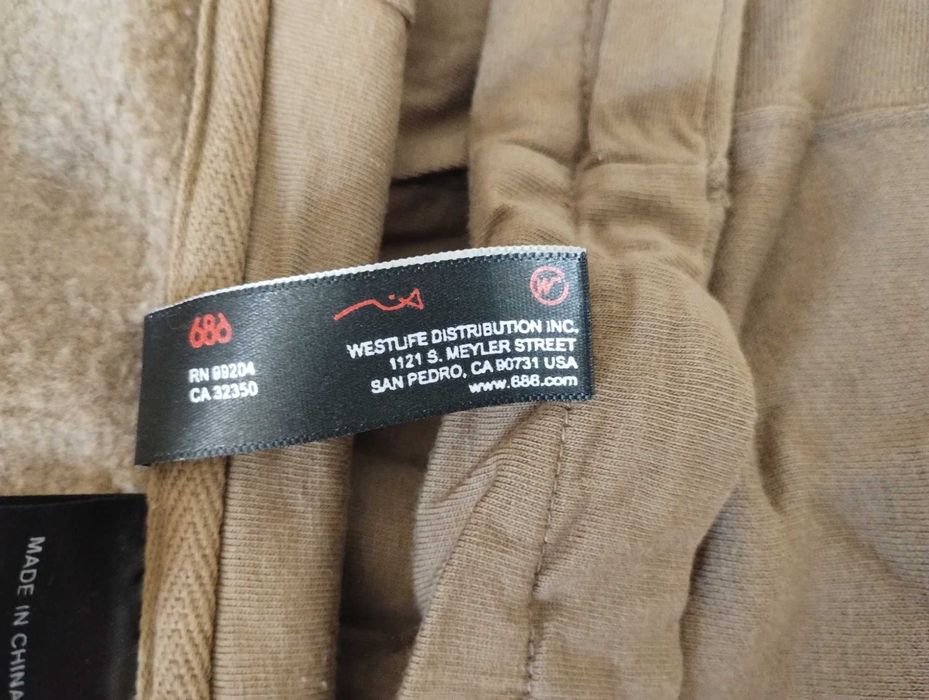 Суичър "Rip Curl" размер XL  и "686" размер L