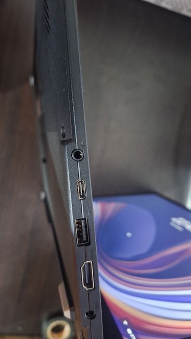 Laptop Asus Vivobook
