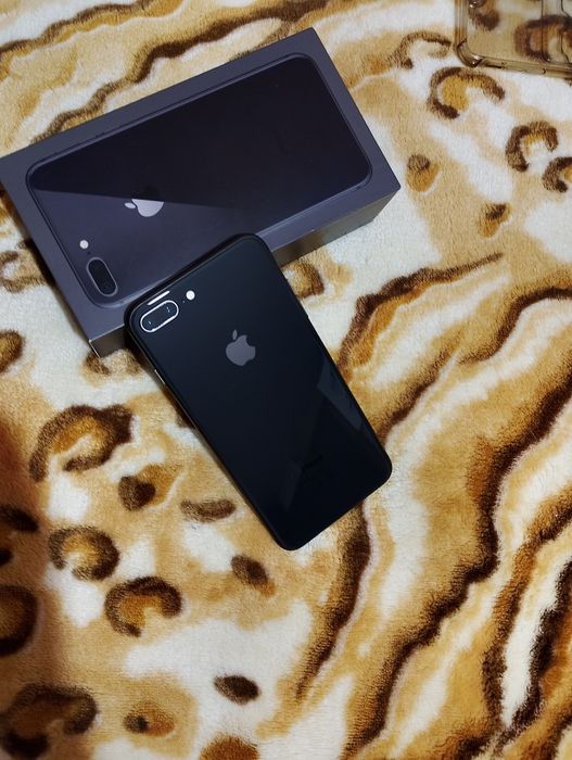 Iphone 8 plus 64gb