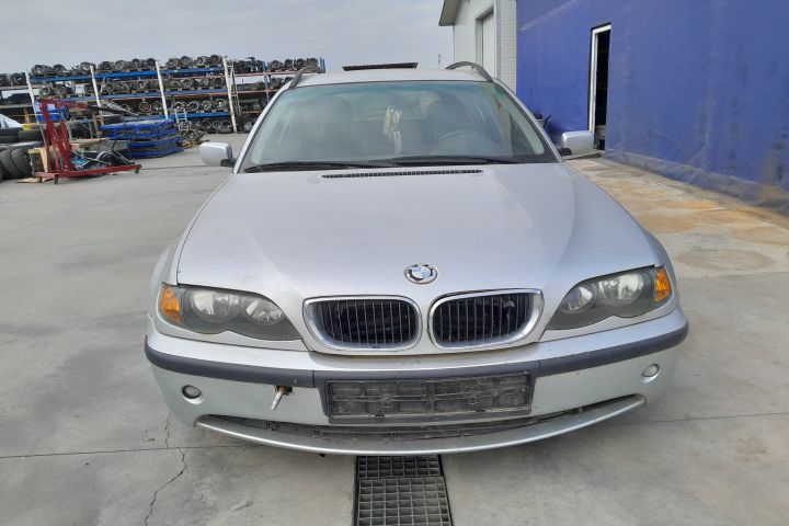 Dezmembrez BMW Seria 3 E46 [facelift] [2001 - 2006] Touring wagon 320