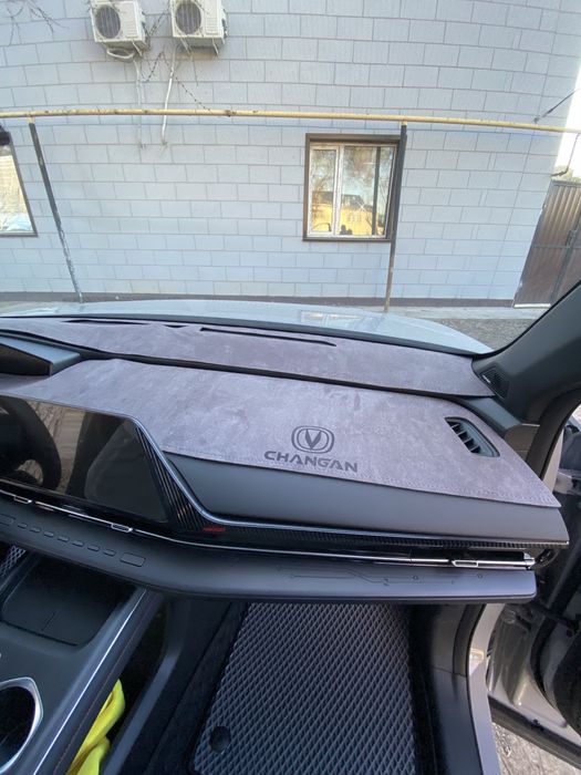 Накидка на панель из алькантары