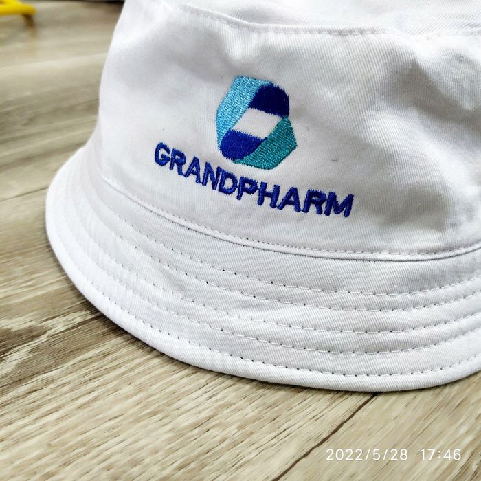 UNIFORMA ishlab chiqaramiz