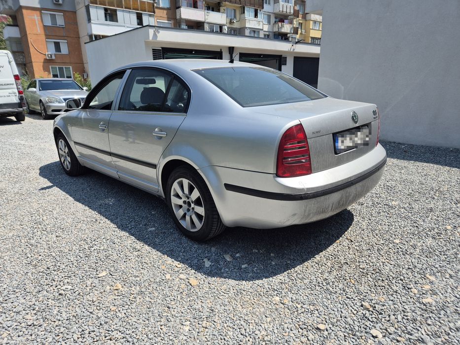Skoda Superb  1.9 131