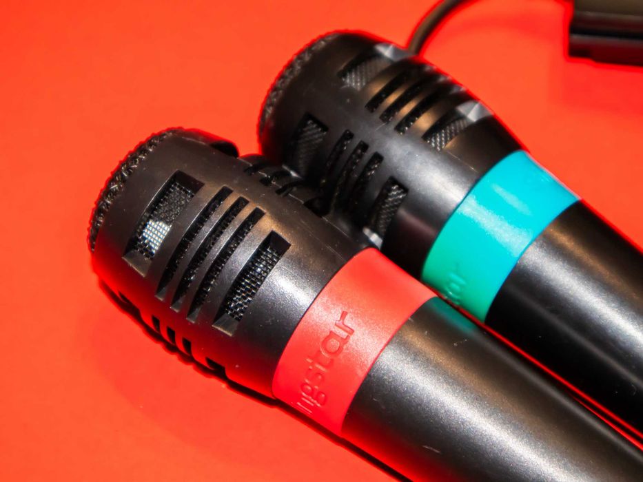 SONY SingStar Karaoke за PC и PlayStation | като нова, 2 микрофона