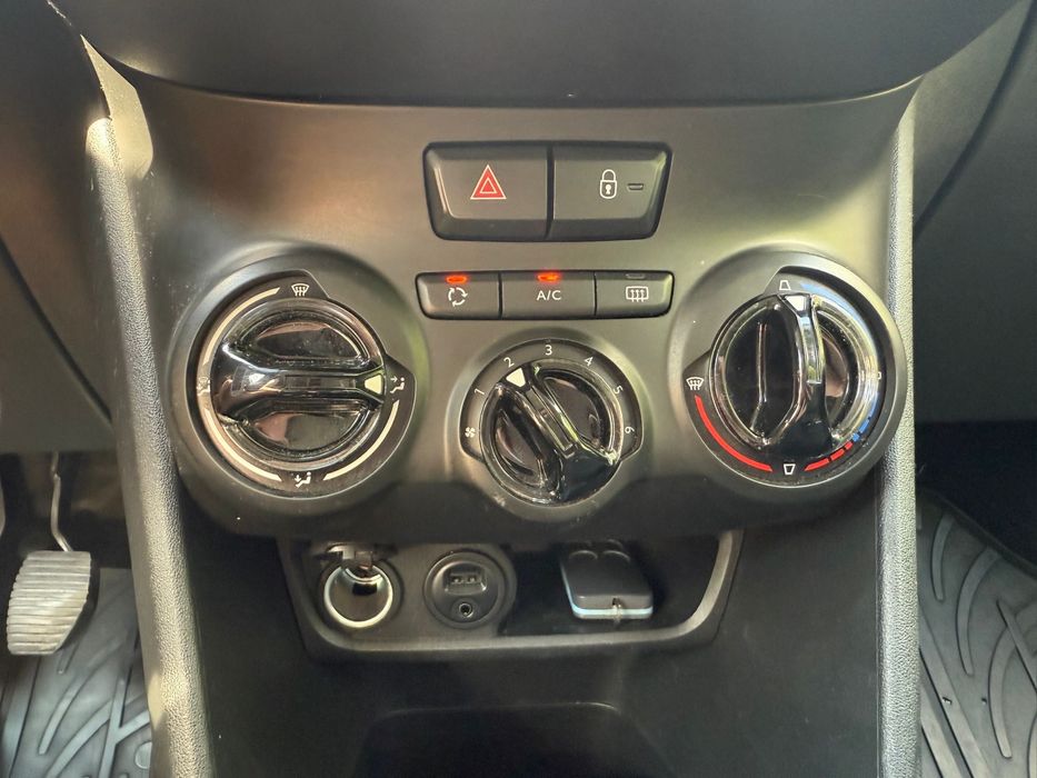 Peugeot 208 IMPECABIL !