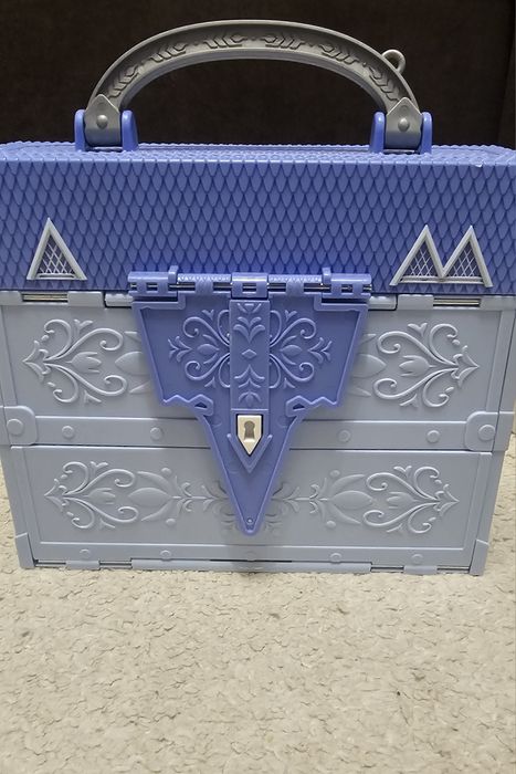 Замъка на Елза и Ана