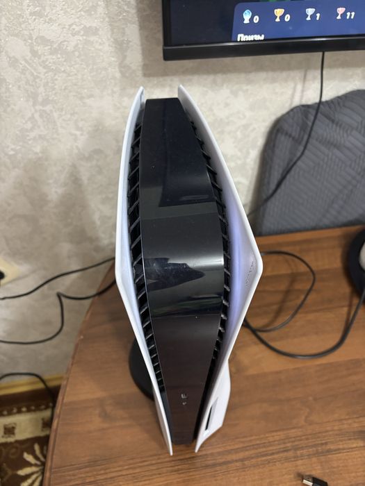 Продам PlayStation 5