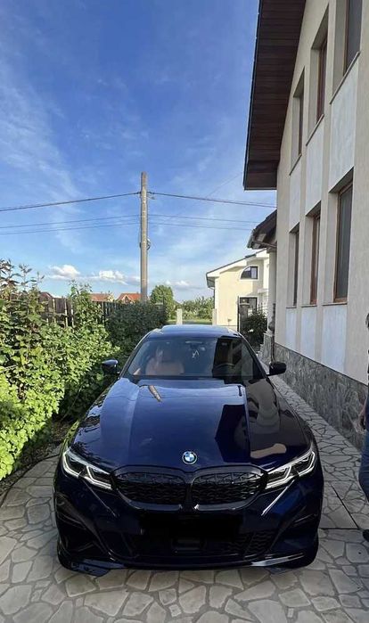 Prelungire Lip Bara Fata M Dintr-o Bucata BMW Seria 3 G20 G21 G28 (18-22), Negru Lucios
