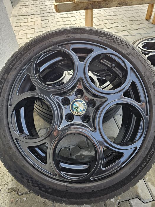 Джанти 17" Alfa GTA с гуми 225/45 Michelin PS5