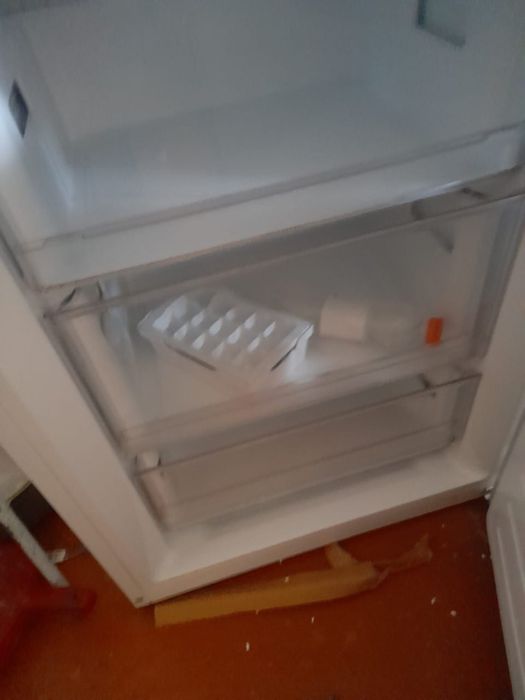 Холодильник LG.  В наличие