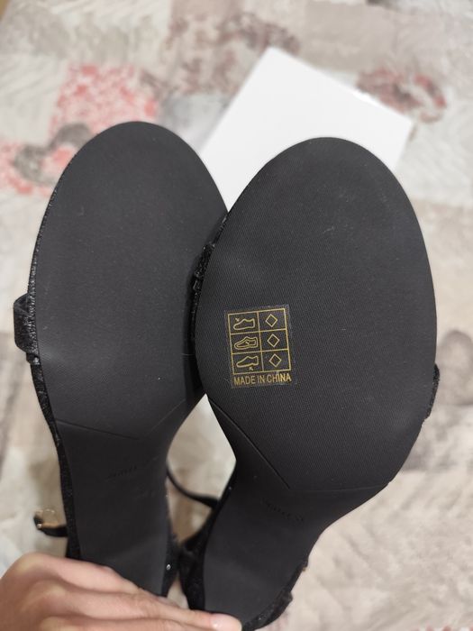 Дамски официални сандали номер 40,5/26см стелка