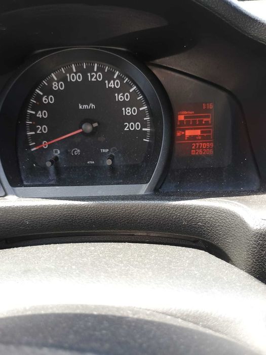 nissan nv 200 doker kangoo