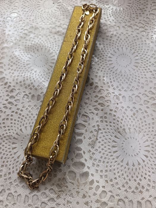 Продам золотую цепь