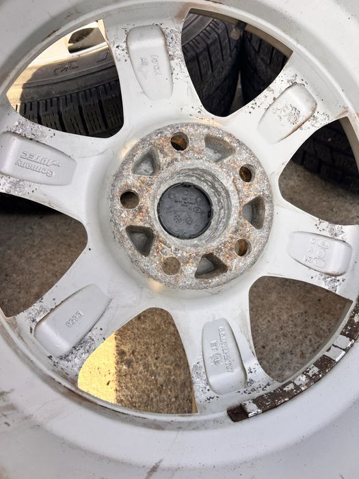 Jante aliaj 5x114,3, R16, cu cauciucuri 215/70/16