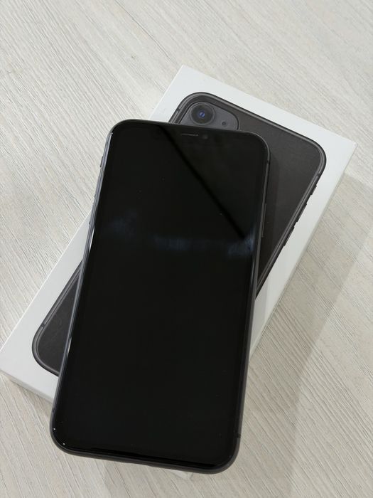 Продам Iphone 11