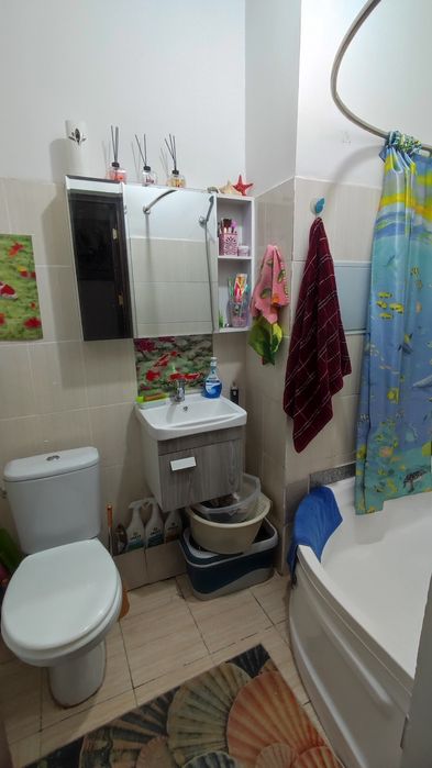 Срочно! Квартира 1в2-комнатная метро Сергели