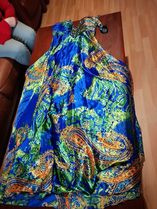 Рокля Guy Laroche. Естествена коприна