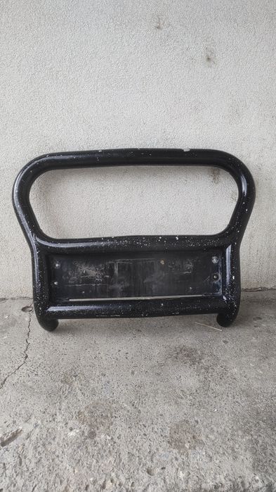 Bulbar auto din aluminiu
