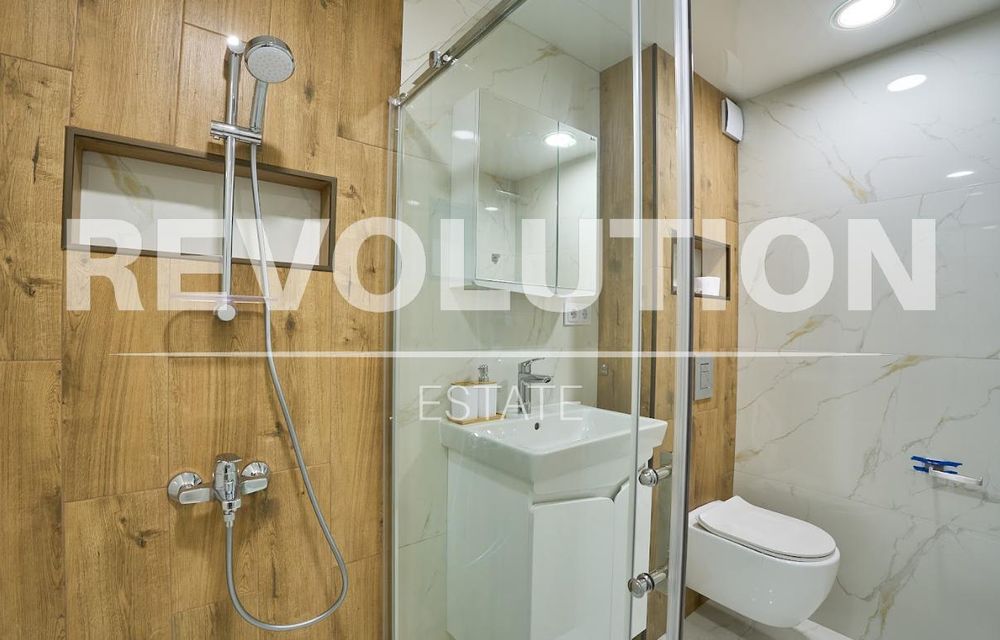 Дава се под наем Двустаен апартамент в Пловдив, Христо Смирненски - 76 кв.м за 558.45 € - Снимка #8