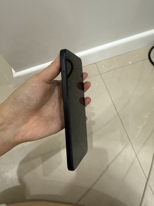 Redmi 12 Продам телефон Redmi 12