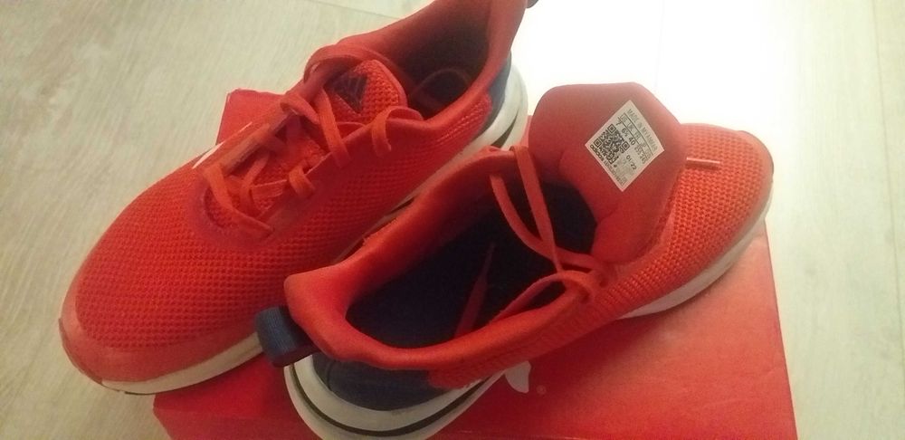 Детски оригинални маратонки на Адидас-размер 40-60лв.