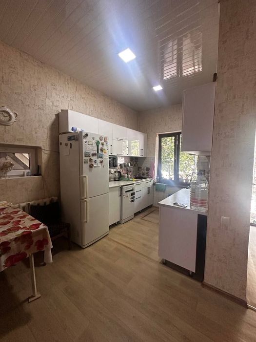 Шайхонтохур  Ориентир: Гулзор, Генерал Узоқов, кокча кошонаси, озимни