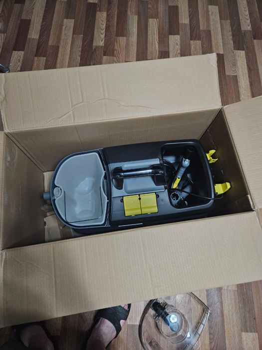 Аренда моющего пылесоса KARCHER