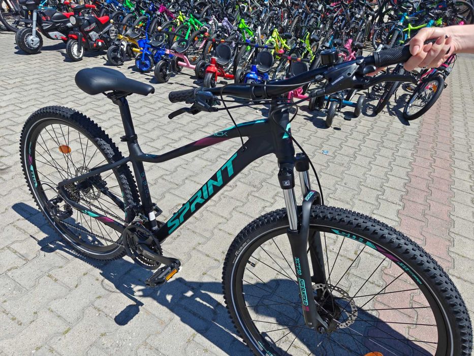 Промо велосипед 27.5" Sprint MAVERICK LADY S черен