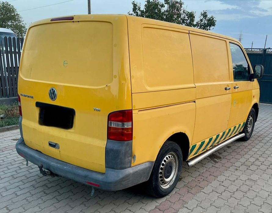 Vand Volkswagen Transporter T5  1.9tdi