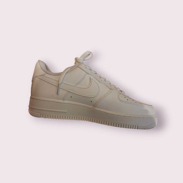 Air Force 1 Marimea 43