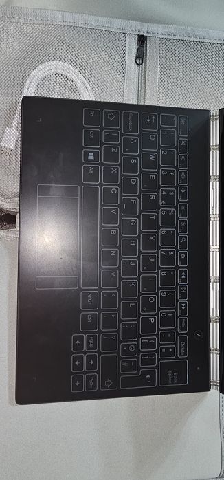 Lenovo Yoga Book