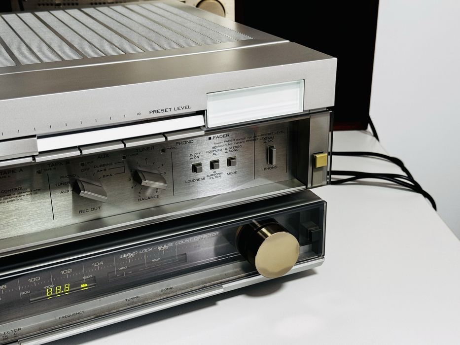 Tuner cap de serie KENWOOD KT-900,Japan,anii 1980,stere,recepție bună