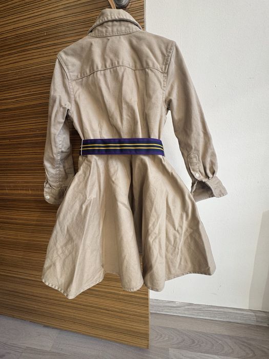 Рокли ,Tommy Hilfiger,Много  модерни.Цената е за всяка една от тях.