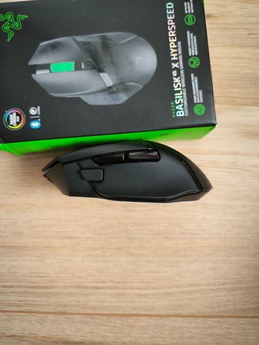 Razer basilisk v3 x hyperspeed