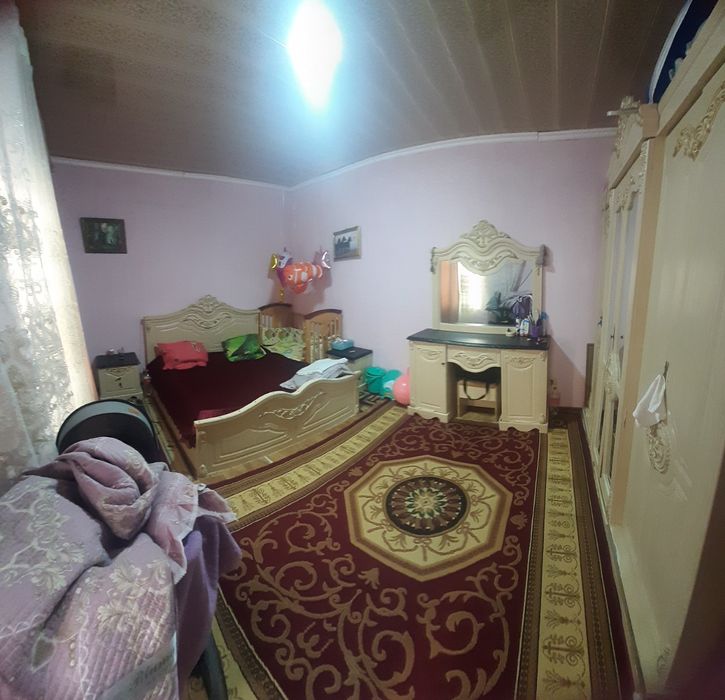 Коттедж , В Ахангаране.