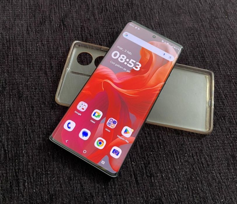 Vând Motorola g85 5G