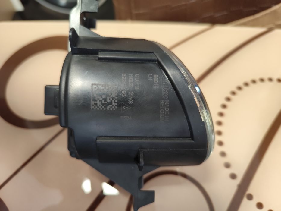 Proiector Valeo compatibil Renault