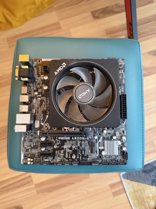 Kit Gaming AMD Ryzen 5 2600X + Placă de bază ASUS PRIME A320M-K + Cooler Wraith Prism RGB