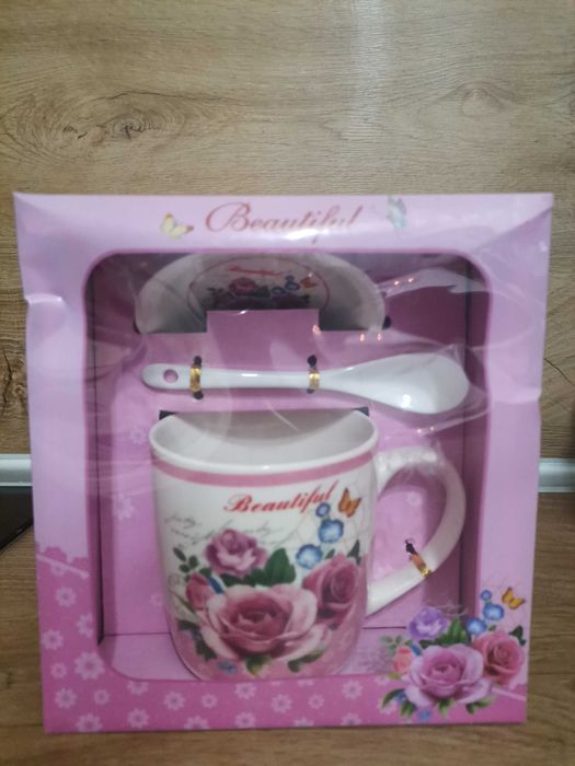 Сет чаша с паничка и лъжичка