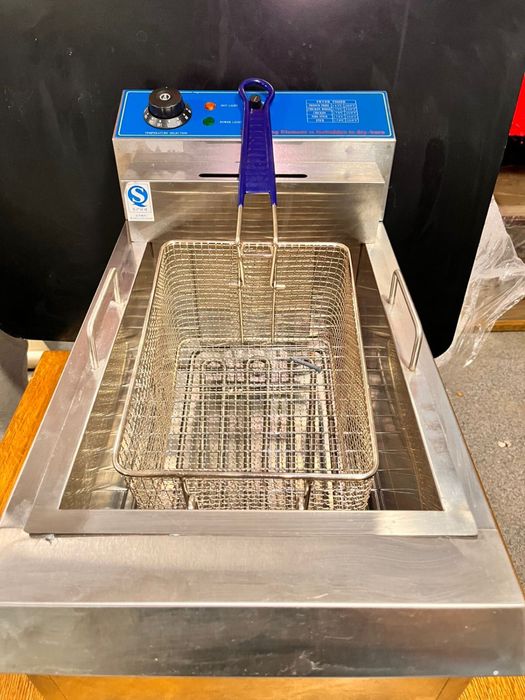 Фритюрница профессиональная