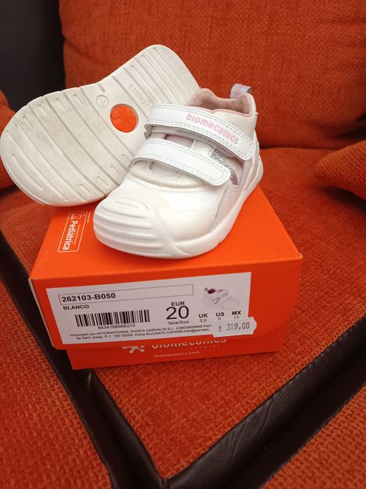 Adidași Biomecanics