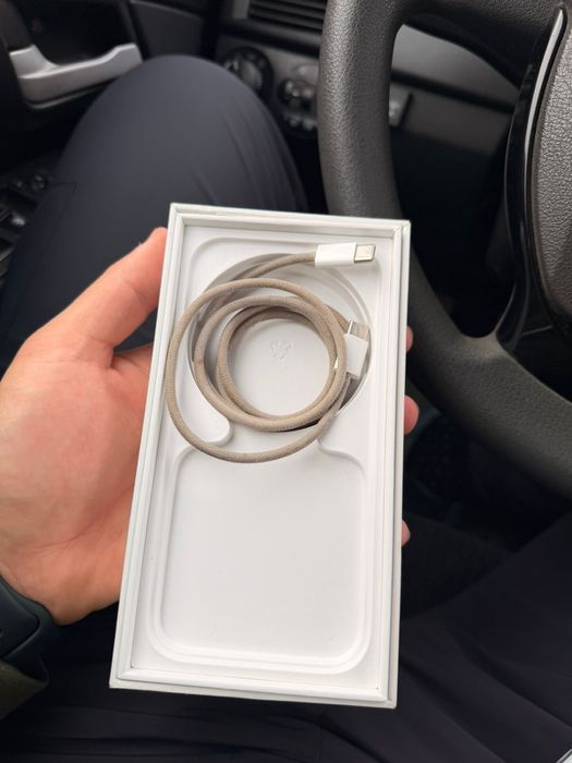 Айфон 15 сатылады