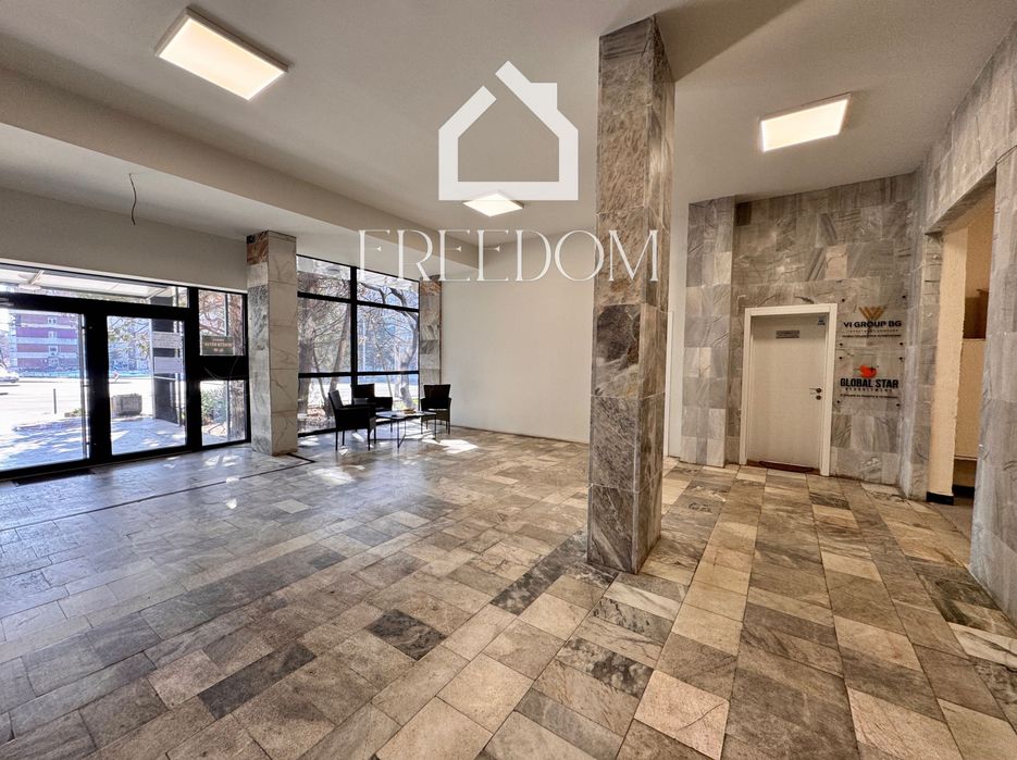 Продава се Офис в Варна, Център - 87 кв.м за 1900 €/кв.м - Снимка #9