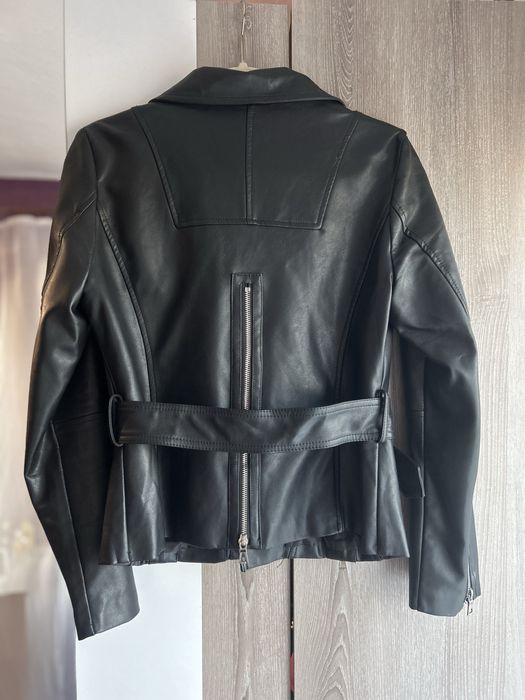 Кожено яке ( средна дължина )