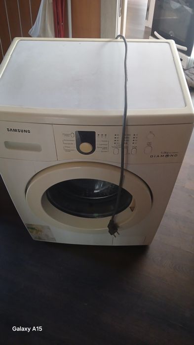 Продам стиральную машинку автомат Samsung