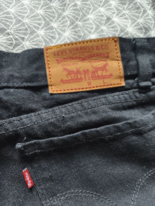 Blugi negri originali Levis classic fit