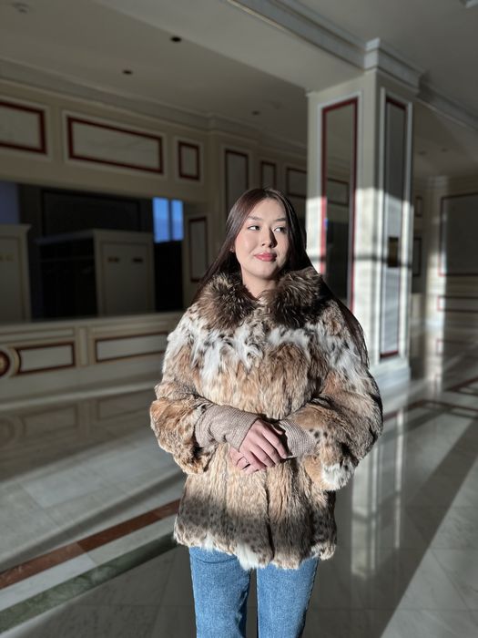 Продаю шубу из рыси